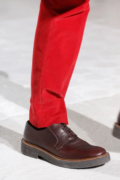 Look 17